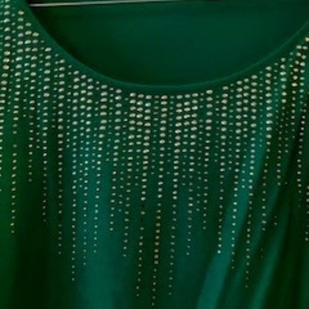 Pullover - Picture 2 of 2
